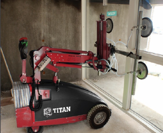 Titan 350